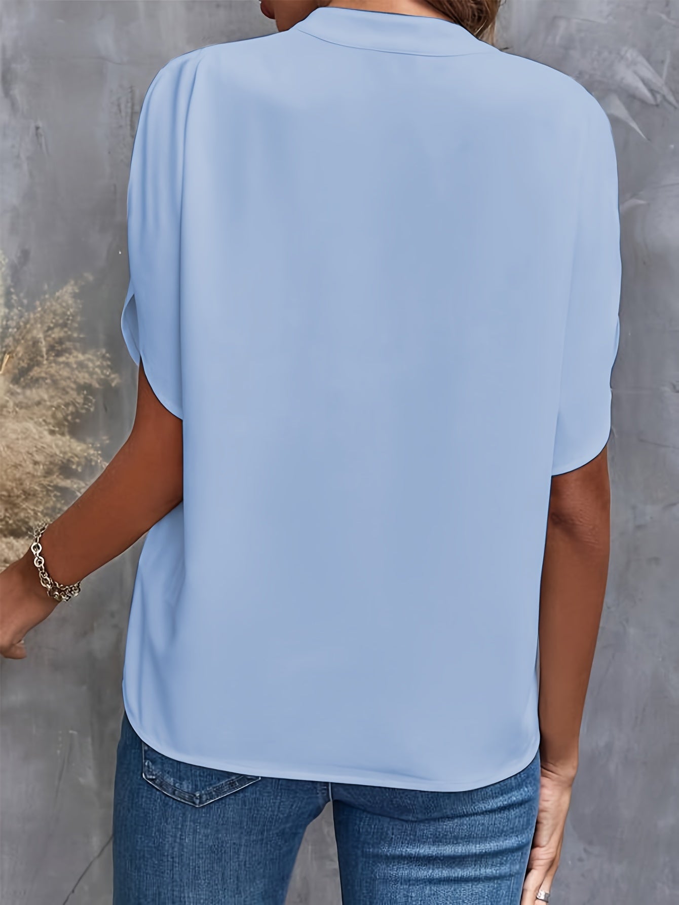 DELANEY - Elegant Modern Blouse