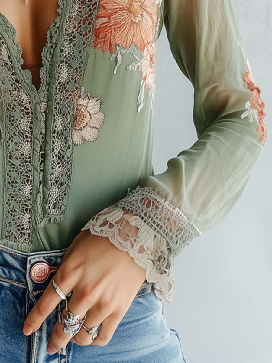 BOHEMIAN | Floral Printed Lace Blouse